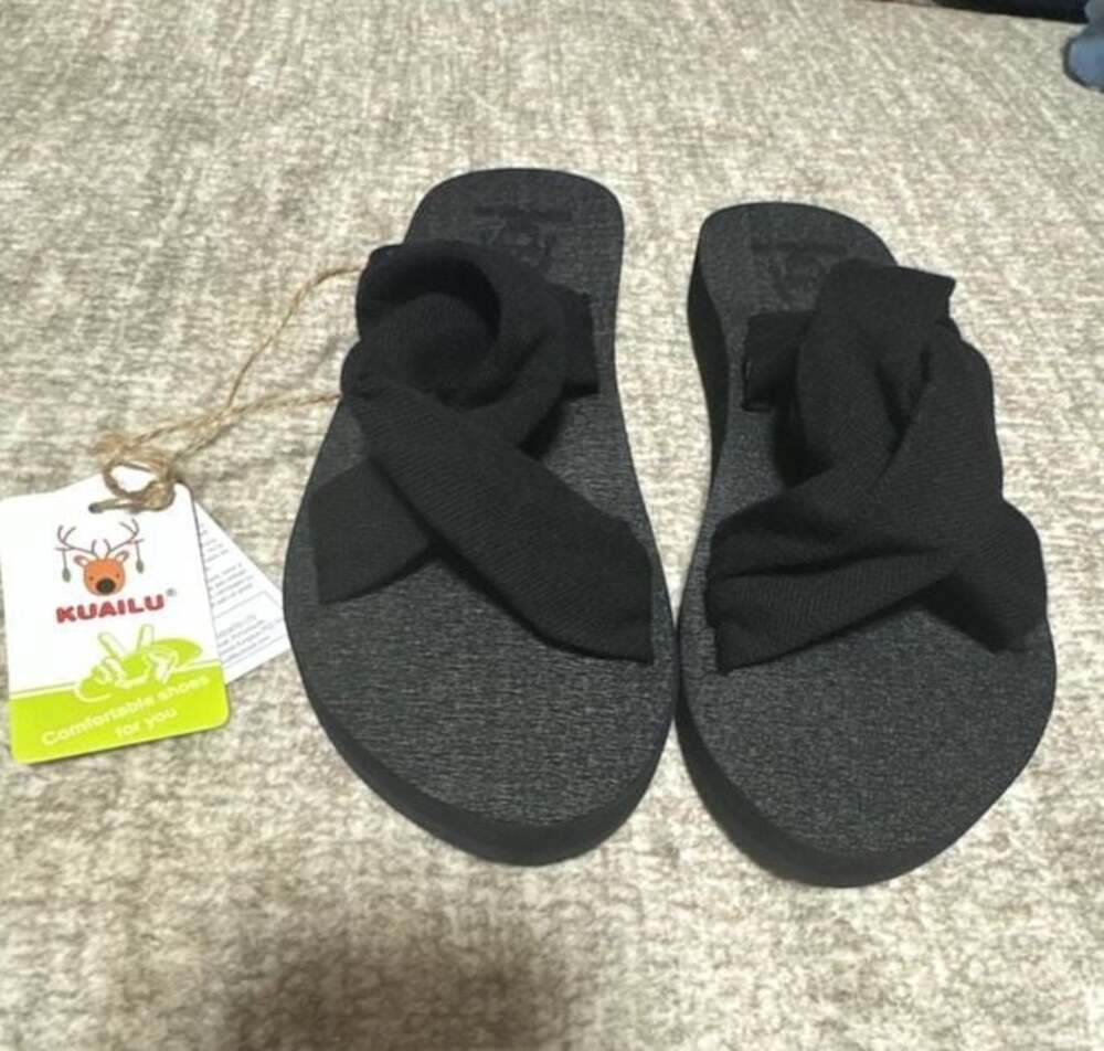 KuaiLu Womens Flip Flops Size 6 Black Yoga Foam Sandals Arch Support Comfort